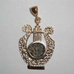 Coin Pendant, Harp with Antique Authentic Bronze Widow&#39;s Mite Coin, 14k Yellow Gold Pendant, Ancient Coin Jewelry