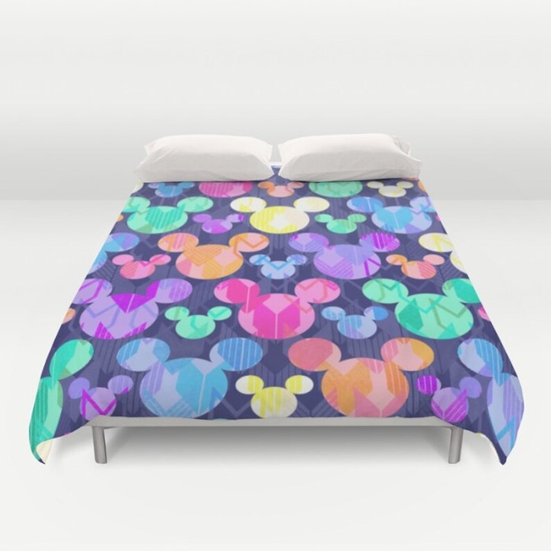 Mickey Mouse Duvet Cover In Bright Arrows Image 0