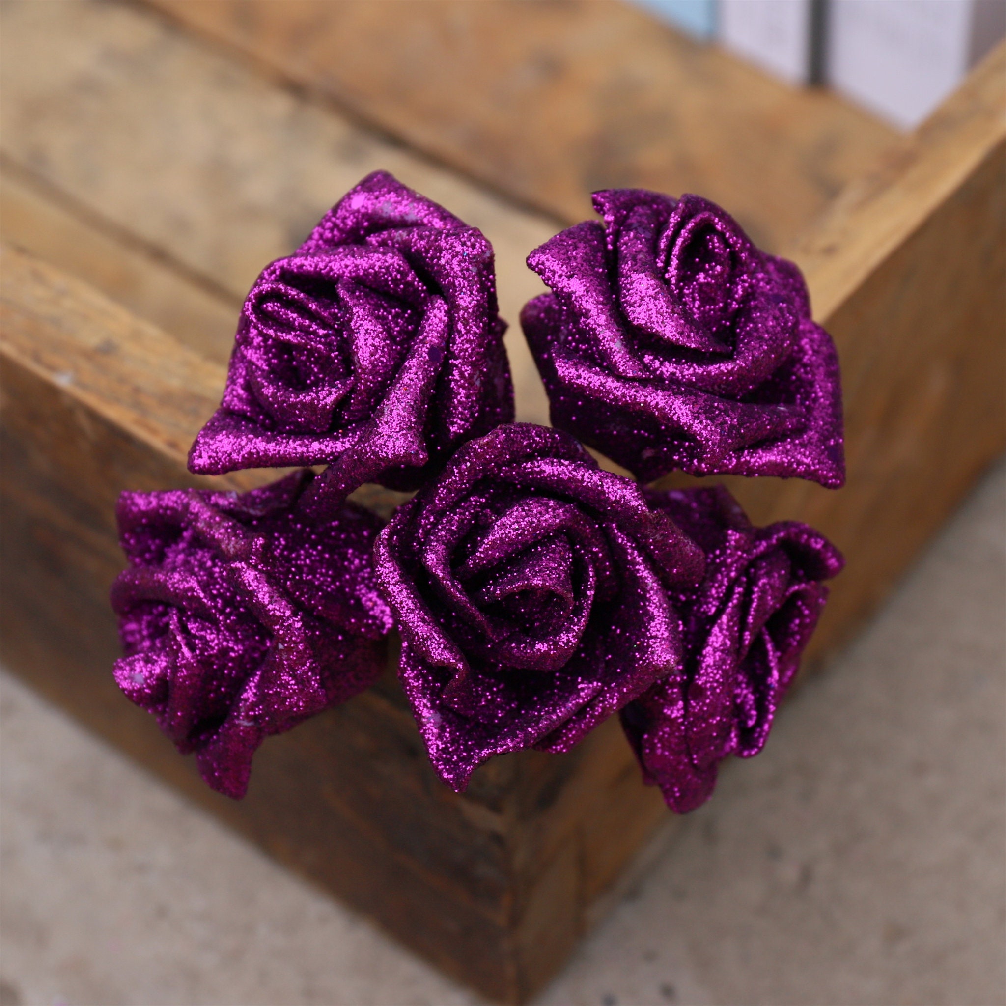 Glitter and Sparkle Roses – buy online or call 0161 737 2322