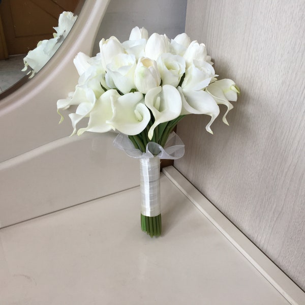 White Bridal Bouquet, White Calla Lilly Bouquet,  Silk Rose Flower Bouquet For Bridal, Tulips Bridal Bouquet, Ivory Bouquet DJ-34