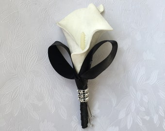 White Calla Lily Boutonniere For Groomsmen, Black Ribbon Grooms Boutonniere, Buttonhole Pin, Groom Lapel Flowers, Rustic Wedding XH25