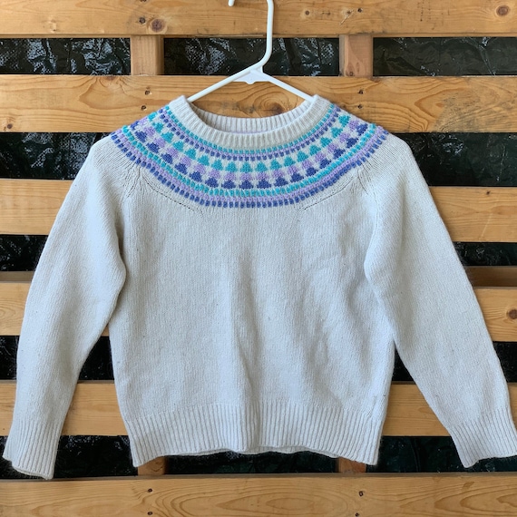 Petite Vintage Women's wool/knit sweater - image 1