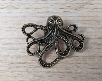 Small Antique Bronze Octopus Brooch: Steampunk Pirate Pin (43 mm)