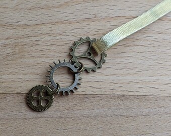 Steampunk Gear Christmas Ornament: Antique Bronze Finish, Mechanic Gift