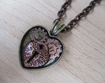 Collar Steampunk con forma de corazón: engranajes de cobre y bronce con cerradura en forma de corazón, cadena de 61 cm