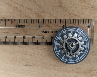 Spilla Steampunk Grande Con Libellula E Ingranaggi - Argento, Captain Cumberpatch's Curious Creations