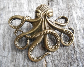 Large Steampunk Octopus Brooch: Antique Bronze Finish, 2 1/4" (58 mm)