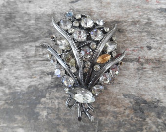 Vintage Rhinestone Bouquet Brooch: Silver-tone Floral Pin