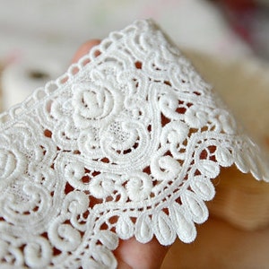 Cotton Lace Trim, vintage lace trim,cotton guipure trim lace, scalloped lace, white cotton lace trim by the yard, lace border image 3