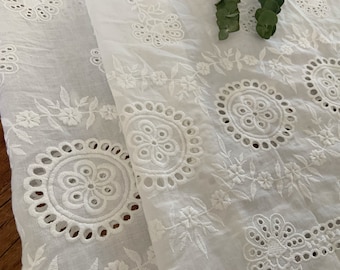 Off white Cotton Lace trim, Delicate eyelet lace trim, vintage style lace trim for couture and home decor