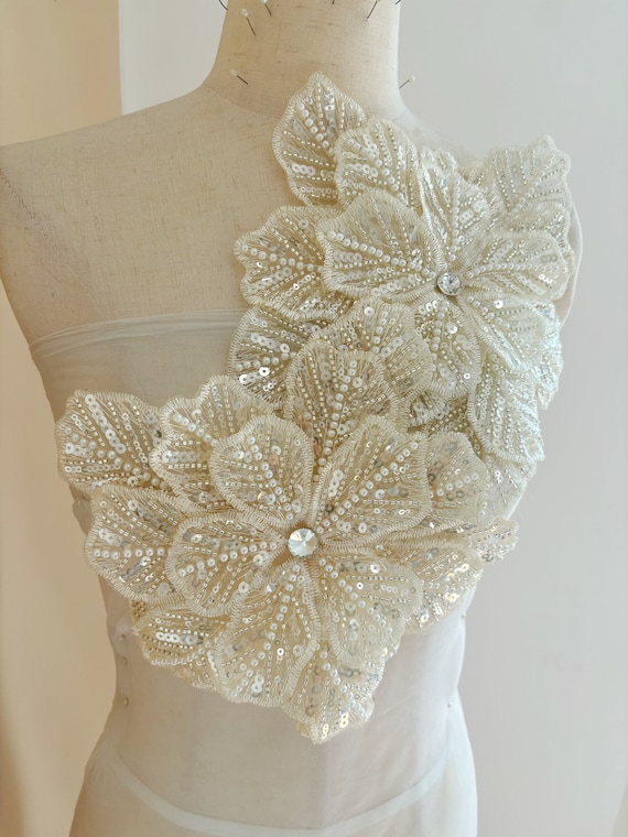Big 3d bead flowers applique for couture dance costume