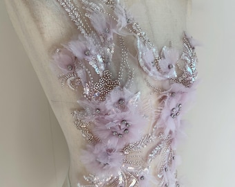 Aplicación de gasa morada suave con abalorios para vestido. Arreglos de sombrerería para traje de baile, aplicación floral en 3D.