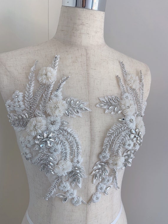 off white Rhinestone applique with 3d flowers for wedding dress, dance costume