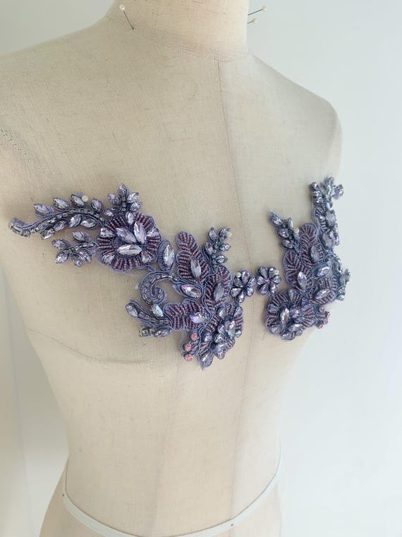 Light purple rhinestone appliqué by pair, sparkle crystal applique for couture, dress, dance costume