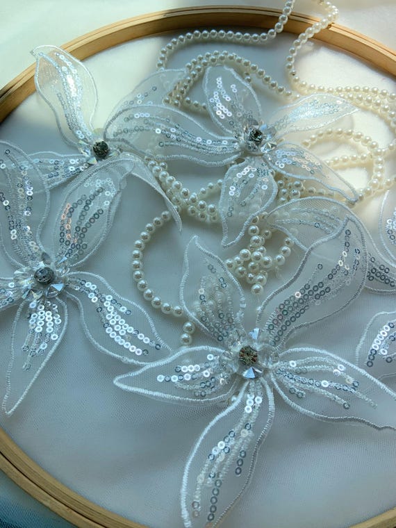 2pcs white bead flowers applique with rhinestones for dress dance costume