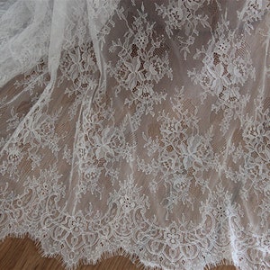 1 Yard Chantilly lace fabric for bridal dress