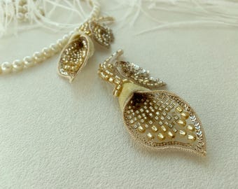 Gold bead tulip applique for dress beadwork flower for millinery supplies