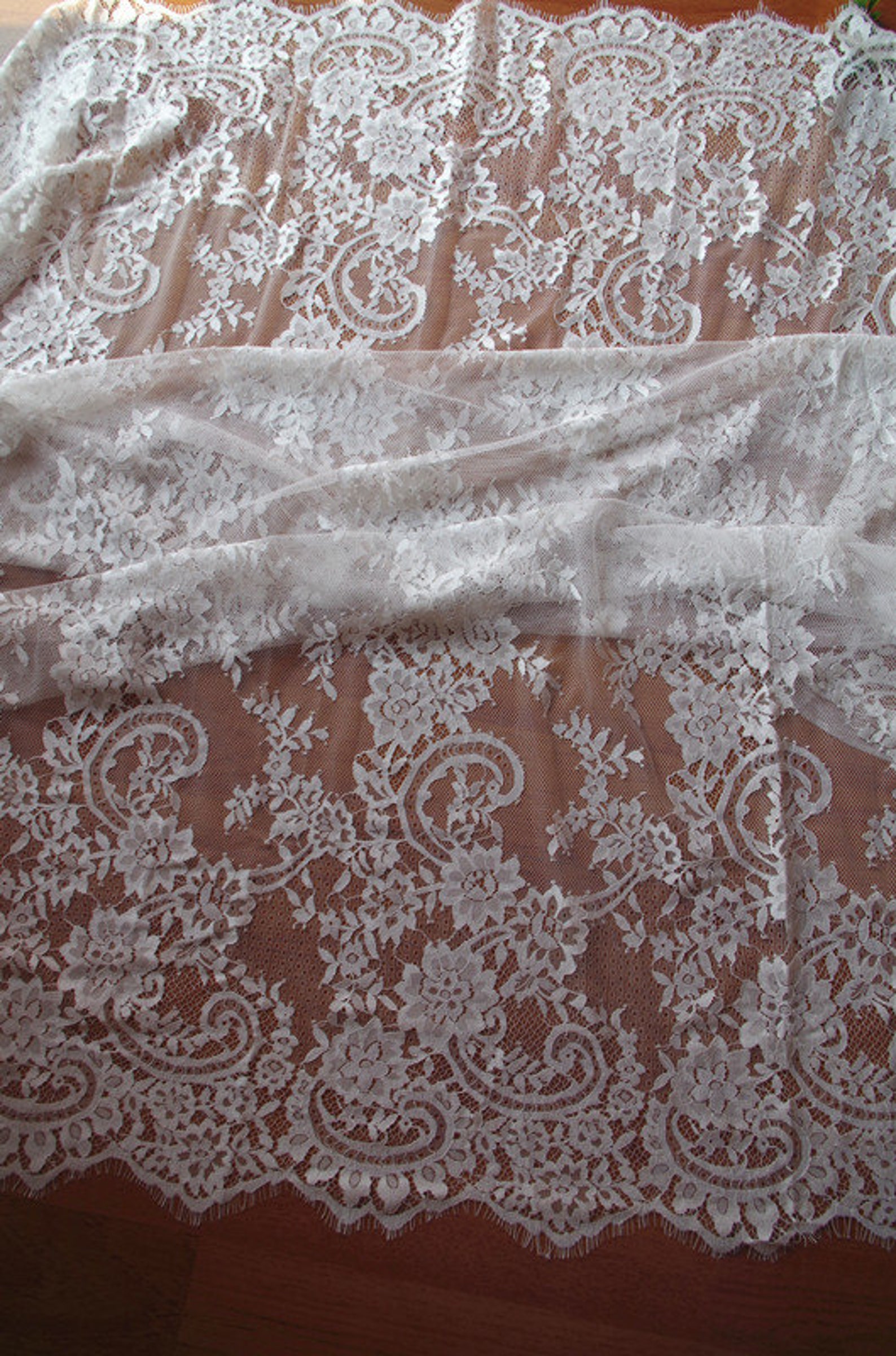 Off White Chantilly Lace Fabric - Etsy