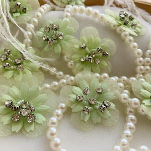 Vivid green organza flowers applique, handcrafted flowers patch for garment alteration