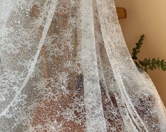 Tela de encaje Chantilly con cuentas blancas suaves por yardas, tela de encaje Chantilly con cuentas pesadas para vestidos de novia