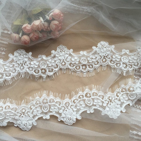 3 meters cord Lace trim with fringe, alencon Lace Trim with eyelash fringe, bridal lace trim, scalloped trim lace for bridal veil