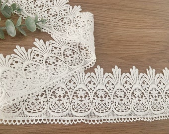 off white Cotton Lace Trim, lace trim, cotton guipure trim lace, scalloped lace, white cotton lace trim by the yard, lace border