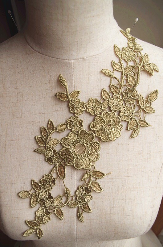 1 Pair Gold Floral Lace Appliques Metallic Gold Venise Lace 