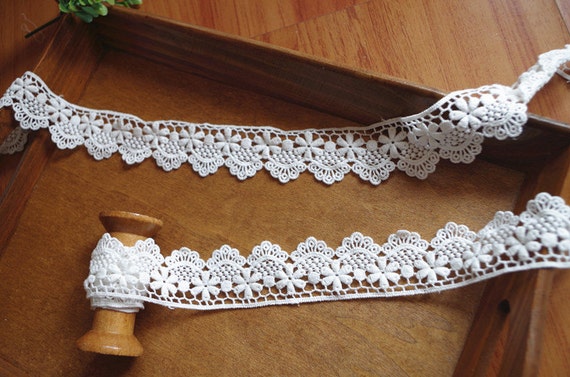 5 yards cotton lace trim, off white cotton lace trim, scalloped lace trim by the yard