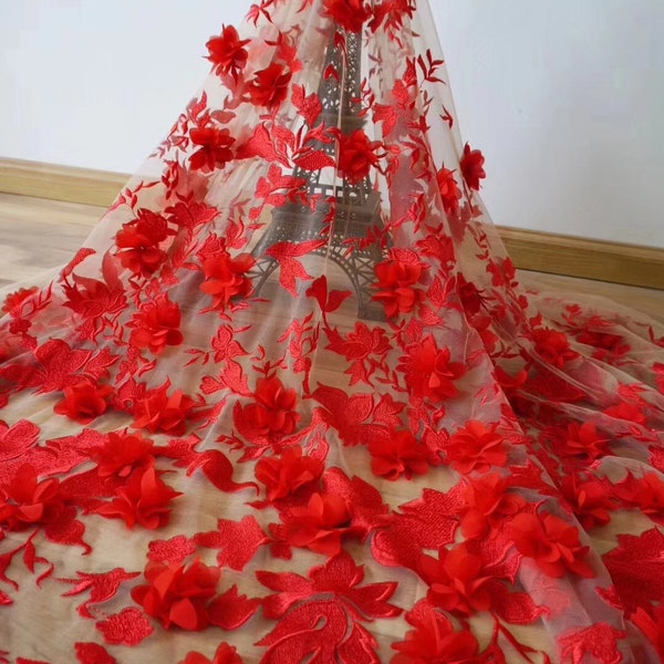 tissu en dentelle rouge avec des fleurs en 3D, tissu épais avec des perles et des fleurs en 3D,