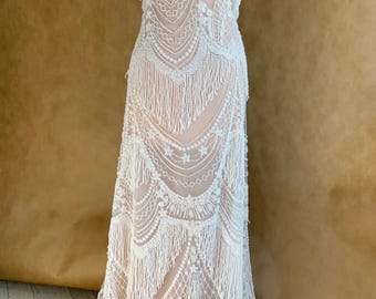 Tela de tul con cuentas blancas y flecos para vestidos, tela con bordados de cuentas pesadas para vestidos de novia