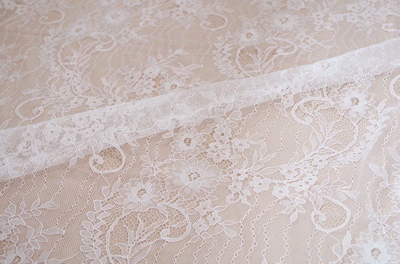 Off White Chantilly Lace Fabric, Lace Fabric for Bridal Dress, French Lace  Fabric on Sale, New Arrival 