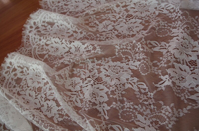 Off White Chantilly Lace Fabric Bridal Chantilly Lace Retro - Etsy