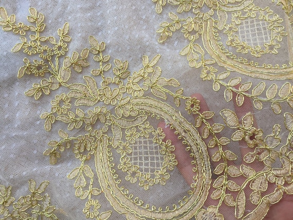 gold alencon lace trim, gold cord lace trim, bridal lace trim with scalloped edges