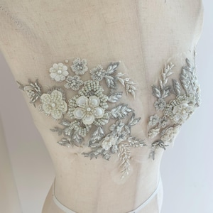 2 pcs champagne lace applique with 3d flowers