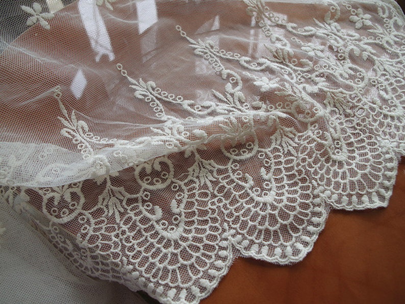 ivory lace fabric embroidered tulle lace fabric with scalloped edge
