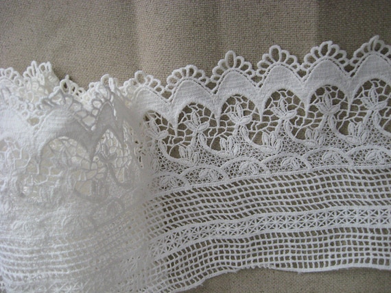 off White Cotton Lace Trim, cotton guipure lace trim, cotton lace trimming by the yard, CMSR012B