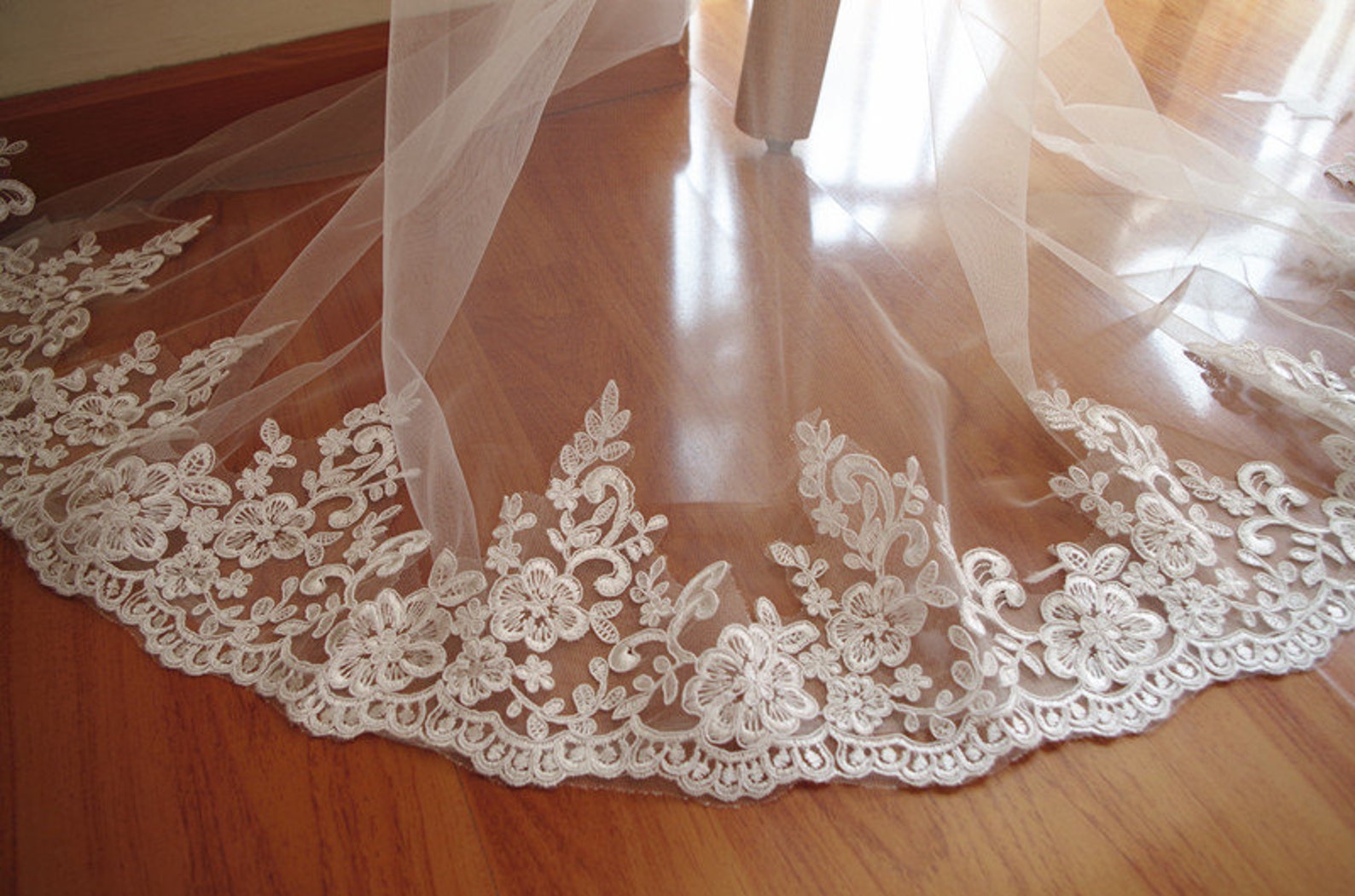 Ivory Lace Trim for bridal veil with floral scalloped lace Etsy
