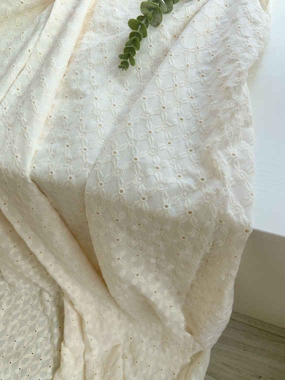 Ecru cotton eyelet lace fabric with scallops cotton eyelet lace fabric with  geometric pattern, cotton embroidered lace fabric