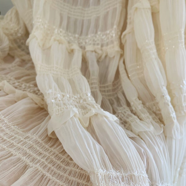 Ivory creased chiffon fabric with ruffles, vintage royal style chiffon fabric for dress couture costume