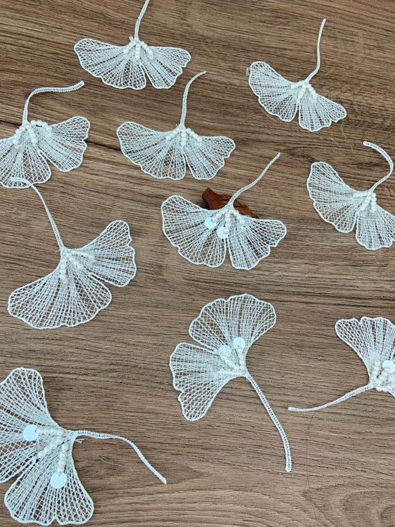 5pcs ivory ginkgo leaf lace appliqué with pearls, 3d handcrafted ginkgo patch with sequins for garment supplies
