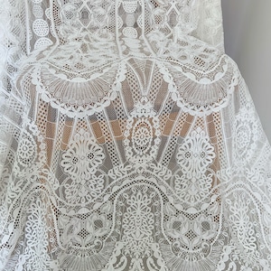 French Chantilly lace fabric for dress, wedding dress