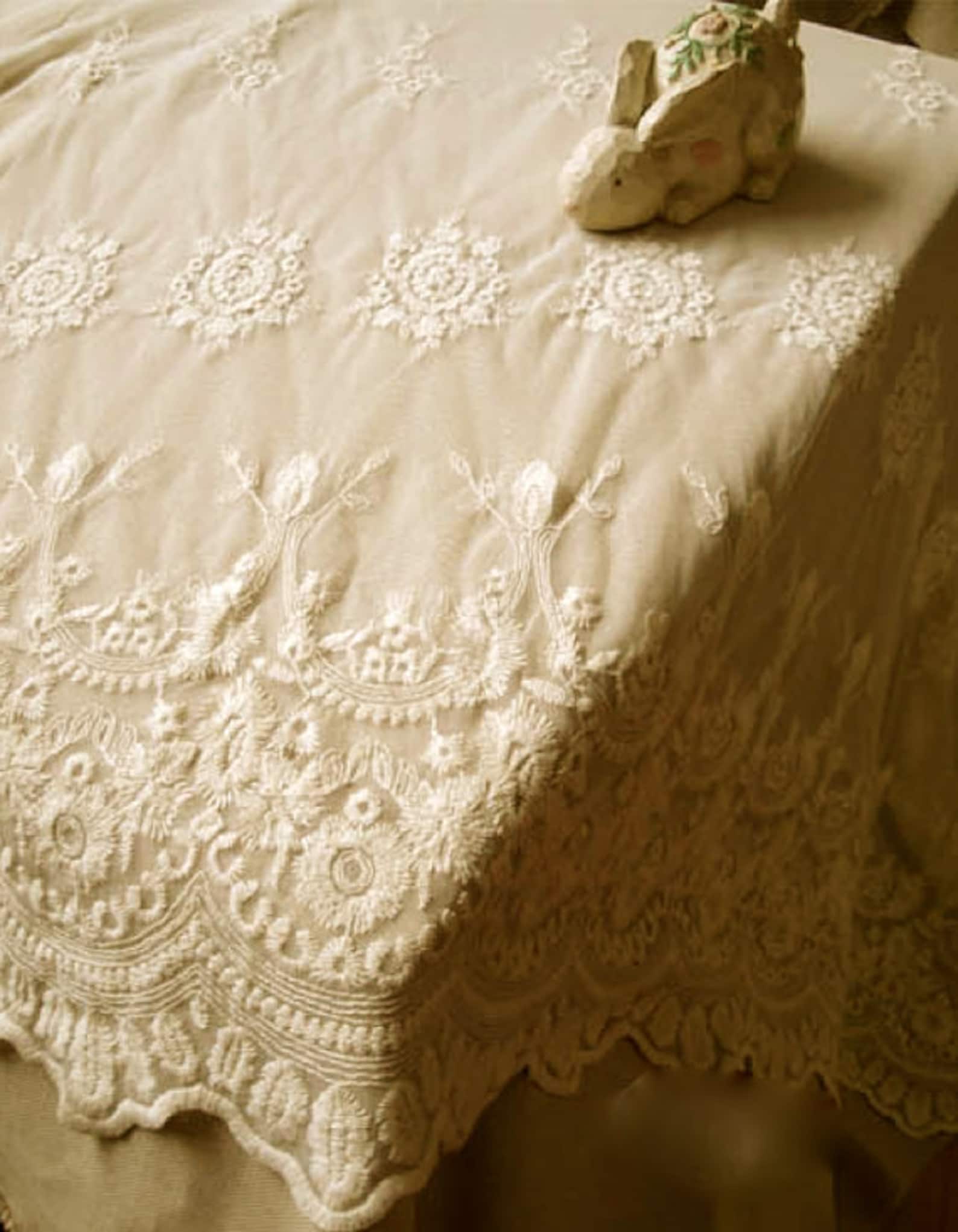 Antique Embroidered Lace Fabric Vintage Lace Fabric Retro Etsy