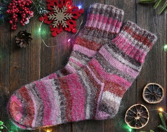 Gestrickte Wintersocken EU 38-39, US 7-8, UK 5-6, warme Socken, gestreifte Socken, rosa braun gestrickt, Geschenk für Sie