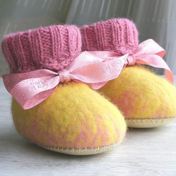 Baby slippers, leather soles, felted baby booties, knitted booties, wool booties, yellow, pink, 12 months, Ready for Shipping