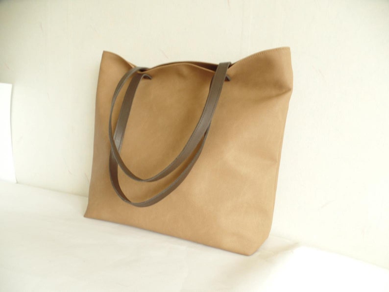 Large tote bag, Zippered large vegan leather tote bag, heavy duty tote bag, oversized tote bag, carry all bag, multi purpose bag Light camel