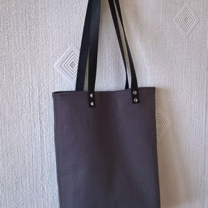 Natural linen tote bag, Charcoal gray natural linen large tote bag with black real leather handles and cotton lining, Offie work bag image 2