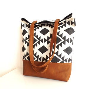 Native Navajo American Indians Aztec Tribal Print Leather Tote Bag main image 1