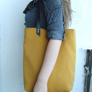 Mustard yellow bag, mustard yellow tote, leather straps, fall shoulder bag, autumn tote image 3