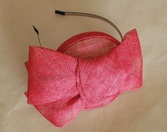 Pink bow fascinator hat, modern mini headpiece for tea party, kate middleton style