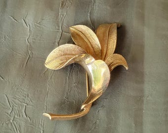 Coro Pegasus ロケットブローチ　ヴィンテージ 1950s Coro Pegasus Large Leaf Brooch – Retro Kandy Vintage